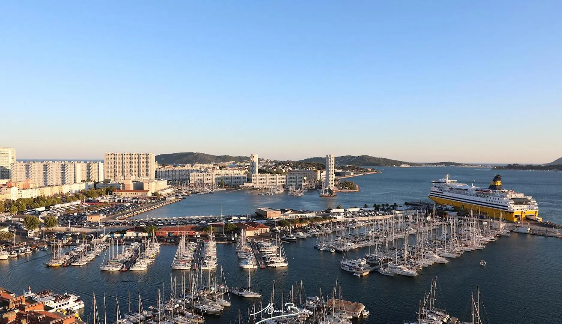 Apartment Le Mourillon - Rue Lamalgue - 4 Couchages - 200 Metres Des Plages - Wifi Toulon